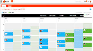 Interfaz de la agenda de Fenix donde se ven las agendas de diversos médicos en una misma semana